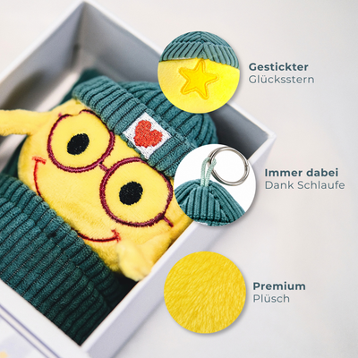 Karly im Schlafsack in der Box